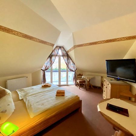 Haus Belger Hotel Grossziethen Ngoại thất bức ảnh